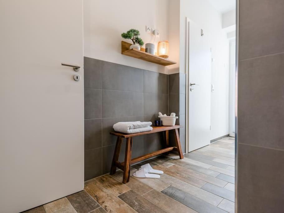 5 Sterne-Ferienhaus Eisvogel Am See Mit Sauna Und Kamin Krakow am See Zewnętrze zdjęcie